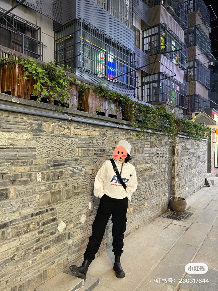 Max.-安徽省·合肥市·包河区--大家好!
接(饰品 美瞳 服装类)的【买家秀】和【卖家秀】寄拍。出图快,不托图,身高162 体重100