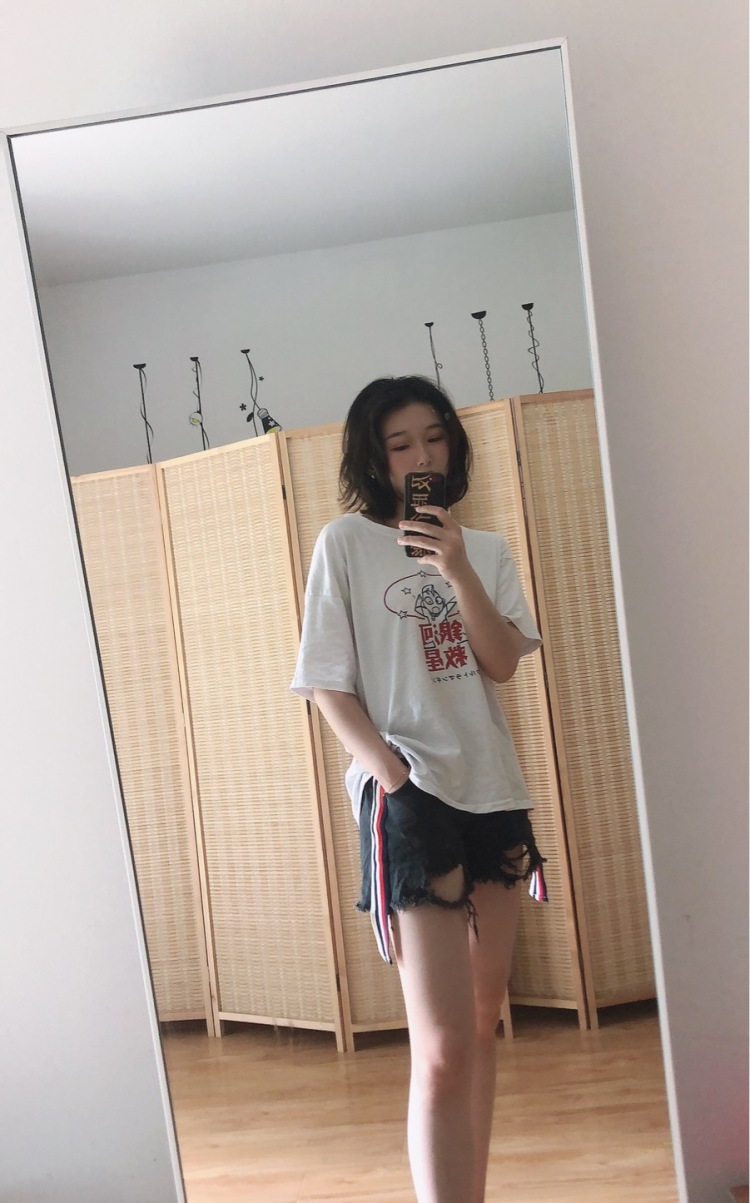 Max.-安徽省·合肥市·包河区--大家好!
接(饰品 美瞳 服装类)的【买家秀】和【卖家秀】寄拍。出图快,不托图,身高162 体重100