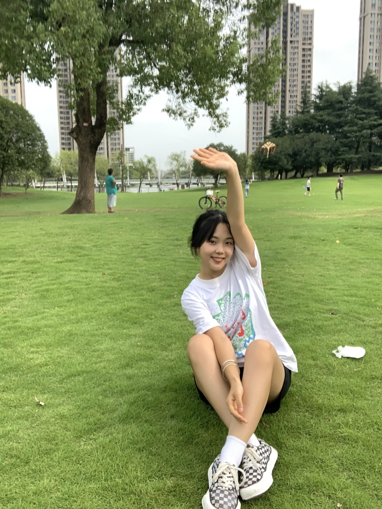今天星期几-上海市·上海市·松江区-抖音-【接寄拍】找优质商家 :服装 饰品 包 化妆品都可以
19岁 157cm 47Kg 喜欢拍照 会化妆 会修图 出图很快 主要是喜欢拍照 技术风格啥的都OK