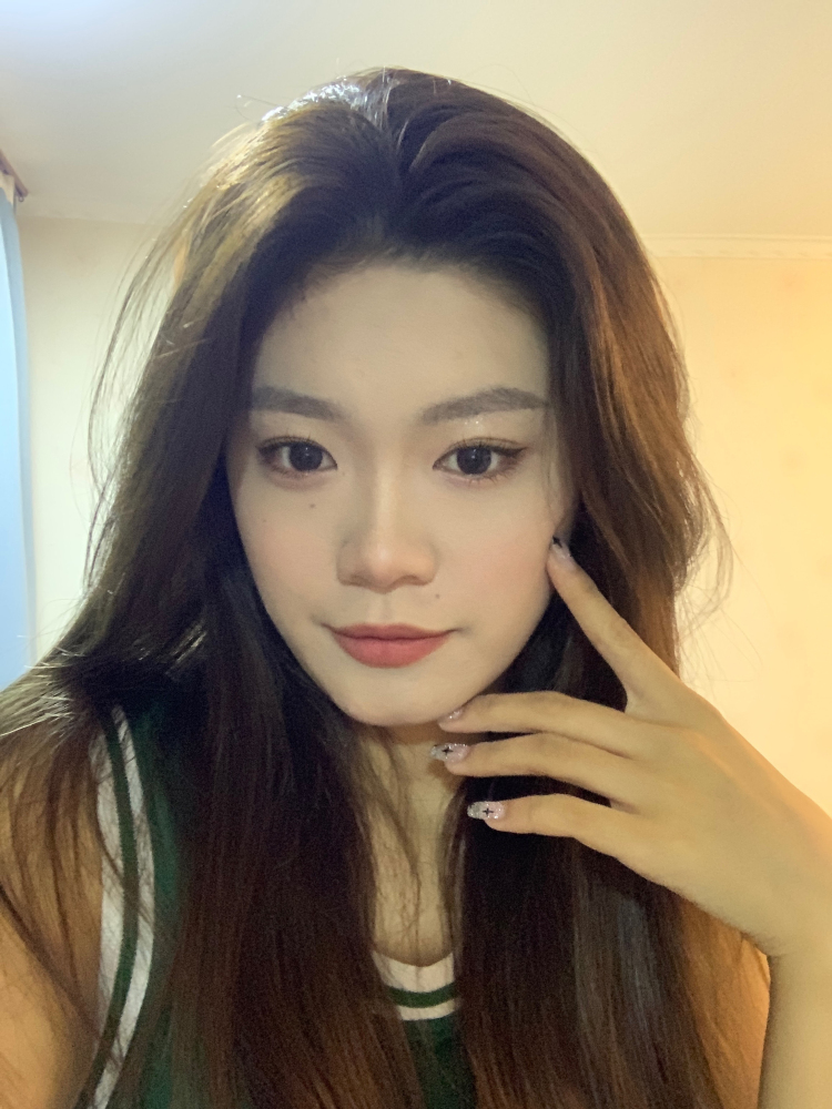 人间皮卡丘(减肥版)-黑龙江省·哈尔滨市·南岗区-快手 抖音 微博 -可接寄拍 买家秀 出图快 衣服鞋子包包裤子首饰帽子都可以 可p图