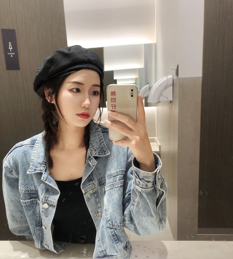 小梦梦-浙江省·宁波市·鄞州区--会拍照,穿搭,化妆,p图,想接服装寄拍短视频拍摄,摄影师拍摄或者探店打卡,身高160cm体重44kg 身材匀称