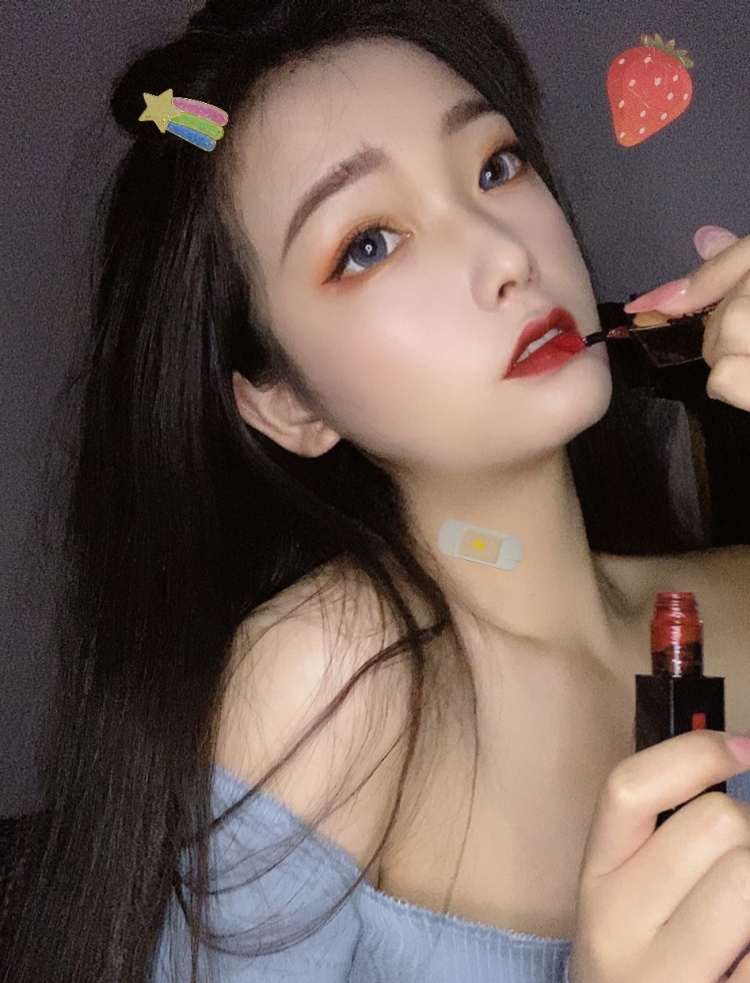 更喜欢快乐奶-湖北省·武汉市·洪山区-抖音-高铁乘务员,可以接寄拍,买家秀,卖家秀,之前做过礼仪模特,好物开箱测评,探店打卡,校园推广等等,快来找我吧!