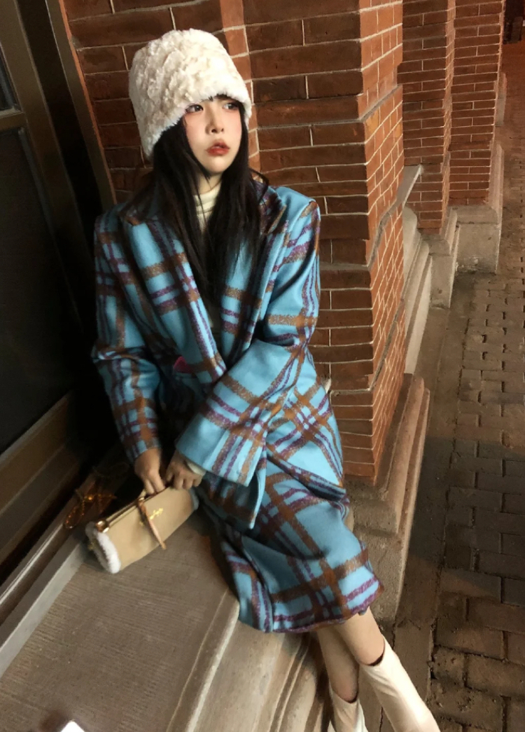 sara-江苏省·淮安市·淮安区--之前给淘宝店的那个模特 接受服装包包鞋子帽子寄拍 希望诚信合作 价格可谈