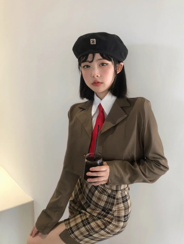 sara-江苏省·淮安市·淮安区--之前给淘宝店的那个模特 接受服装包包鞋子帽子寄拍 希望诚信合作 价格可谈