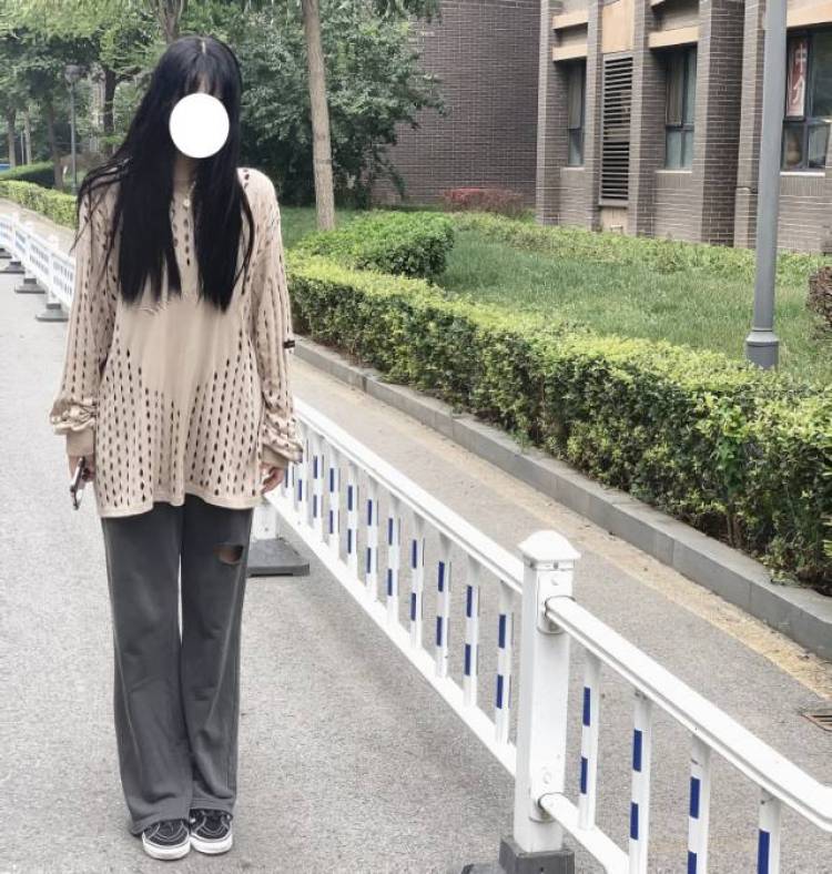 Shuy-天津市·天津市·武清区--身高175cm
体重60kg
可接寄拍 （衣服 裤子 鞋帽 饰品 美瞳等）
🍑宝 拼🔪🔪 买家秀