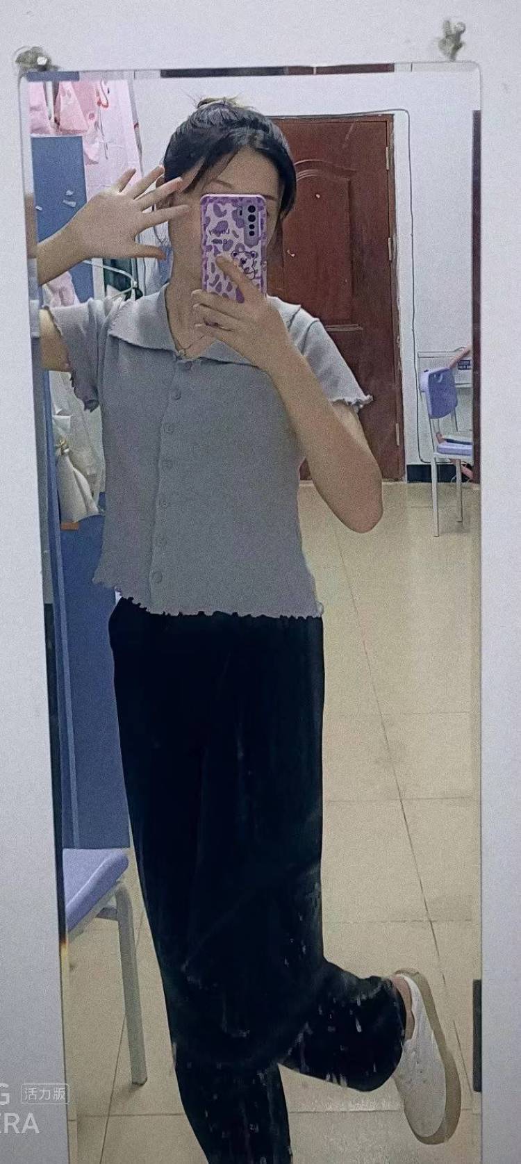 归鸿.-贵州省·贵阳市·花溪区--学生党,纯素色,性格开朗,身高163,体重94斤,会拍照会p图