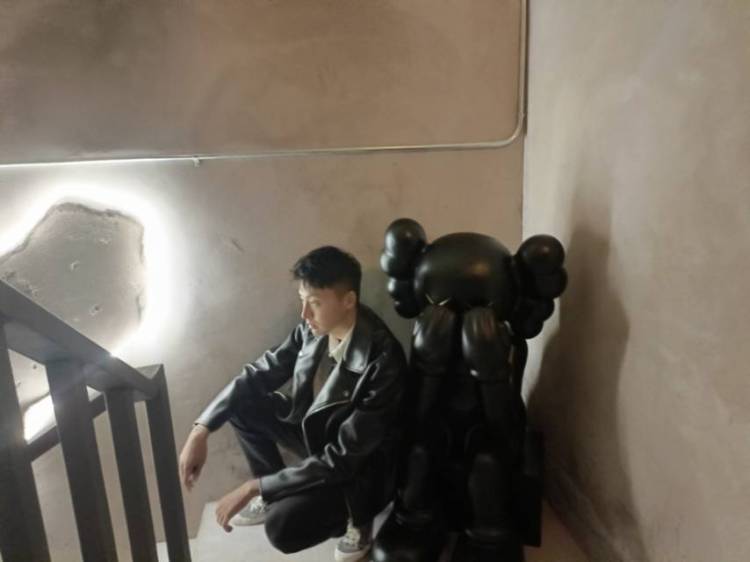 毕耀天-内蒙古自治区·巴彦淖尔市·临河区-抖音-寄拍模特 
穿搭教程
本人身高188体重120年龄24
以有工作经验