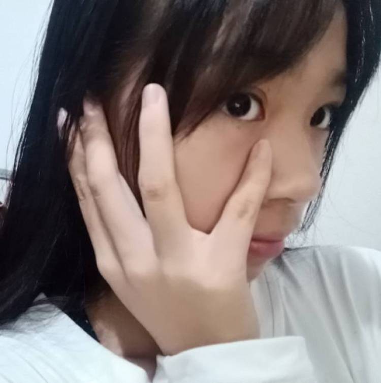 爛結局-湖南省·邵阳市·邵阳县-快手-没什么特长但拍照还行,接(服装,饰品,鞋子)本人不太适合辣妹内的服装,寄拍
