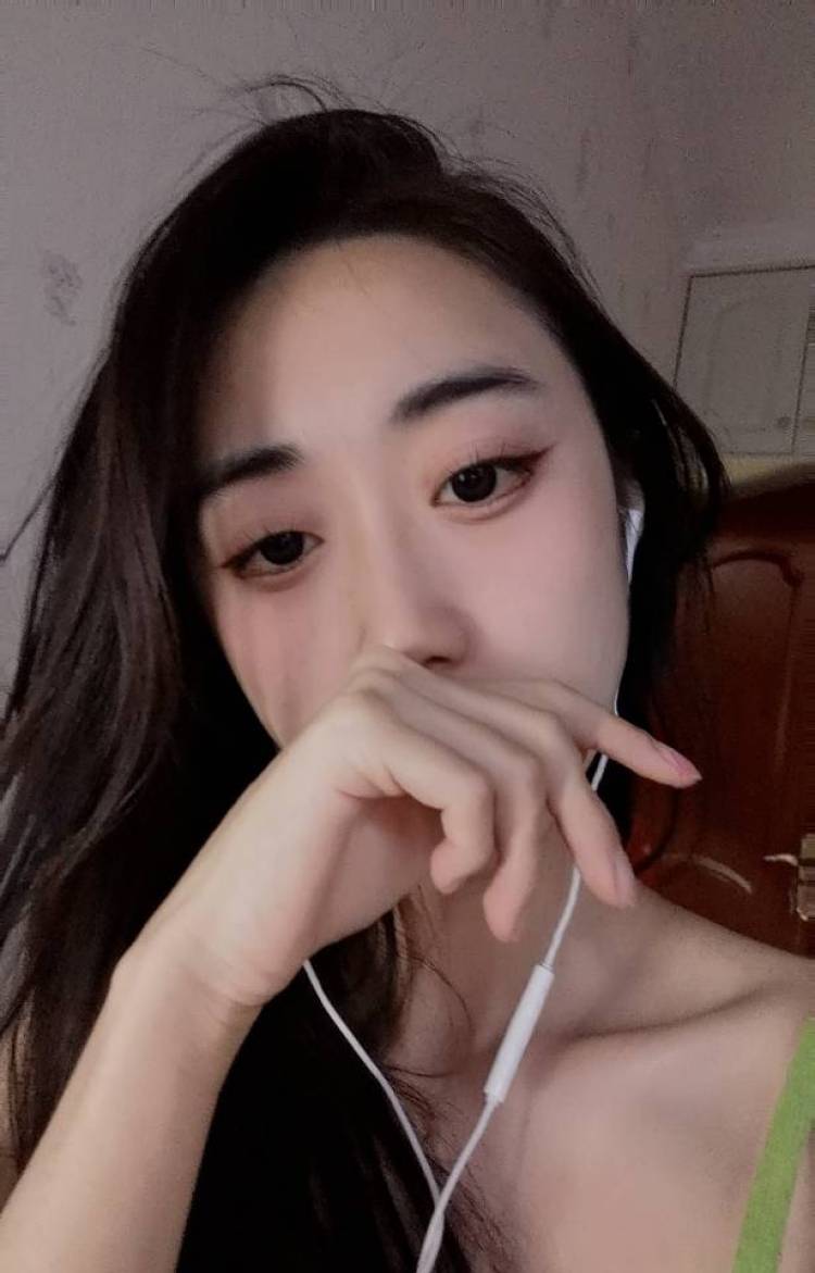 59 !-甘肃省·庆阳市·西峰区-抖音-163,42
接TB PDD寄拍,
衣服鞋子包包美瞳饰品