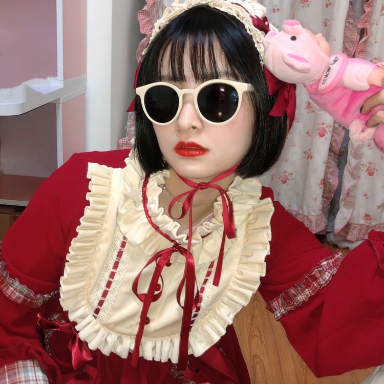 木木由由-四川省·成都市·温江区--163cm 53kg
可接寄拍 假发 饰品 衣服都可
才艺:葫芦丝十级