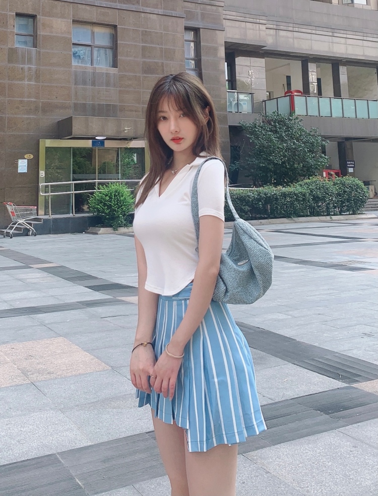 Sona🐈-江苏省·南京市·江宁区-抖音-165.95斤。接各种寄拍。有丰富的寄拍模特的经验,会修图,会搭配,态度端正。