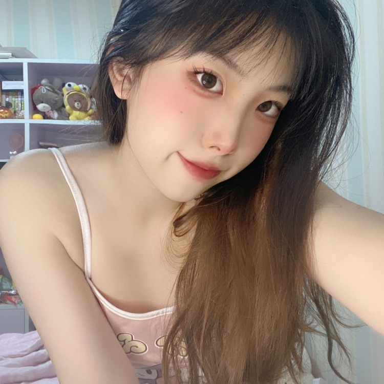 上海王大陆-上海市·上海市·闵行区--会画画跳舞弹钢琴
接单服务范围:买家秀 直播带货 开箱测评*** 平拍代言其余皆可商量