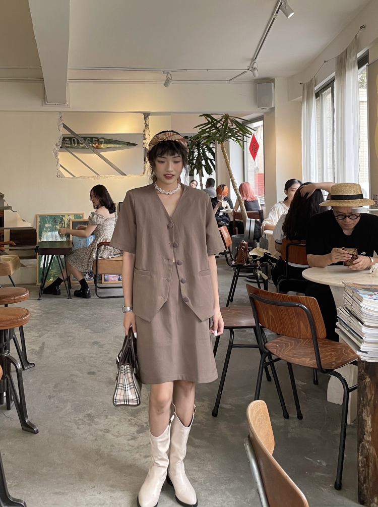 開心萬歲-福建省·泉州市·鲤城区--寄拍什么都可以,买家秀,卖家秀,探店也可以,寄拍模特160 85,各种风格都能驾驭,可p图!!