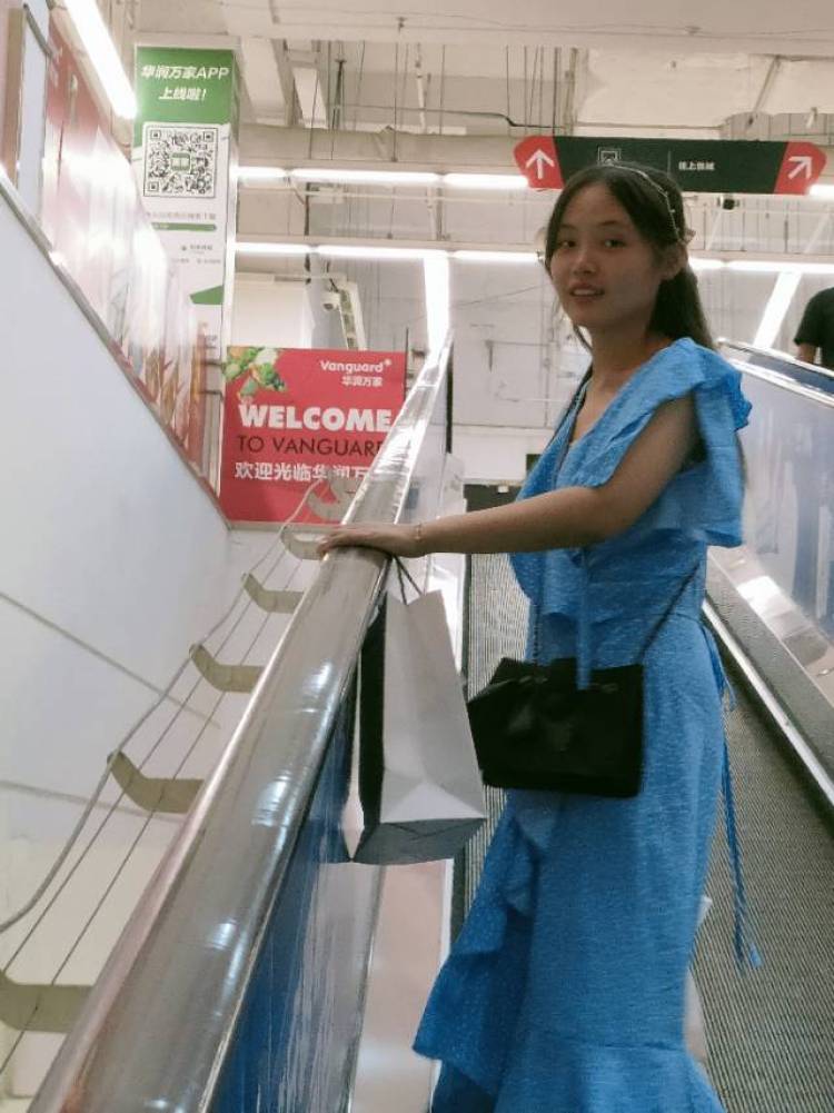 lalala-江西省·抚州市·临川区-***,抖音-目前是学生,接单种类挺多,具体可商议。
目前想做寄拍比较多,素人模特兼职,免费试用产品方面也可以,