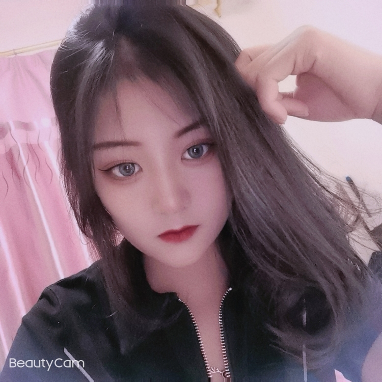 小熊软糖🍭-北京市·北京市·东城区--身高165
体重96
寄拍都可以尝试,买家秀,美瞳
平常欧美风 长相偏甜美 什么风格都可以尝试
