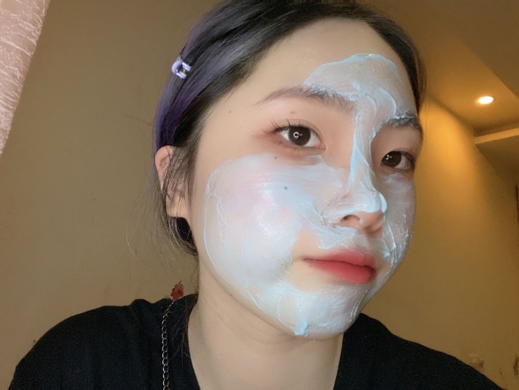 01K-浙江省·宁波市·海曙区--拍照啥的就还可以吧，审美在线，不会拖单，准时有效率。照片都是本人