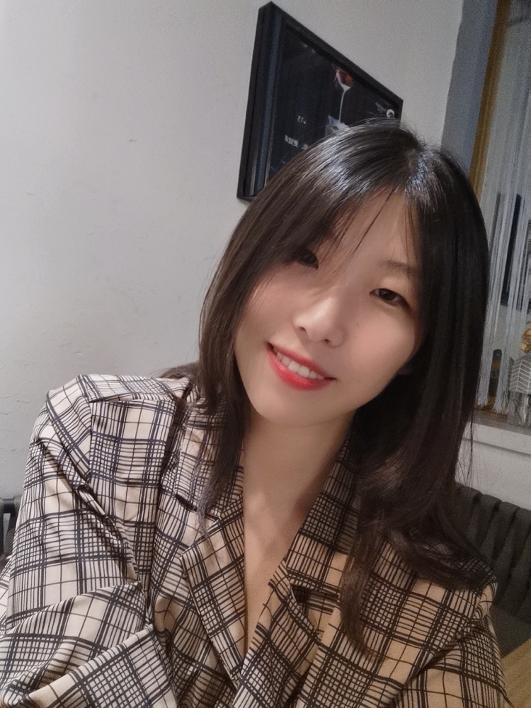 哒哒-河南省·安阳市·文峰区--新人一枚,想赚点零花。平时比较喜欢拍照。身高164,65kg,可寄拍或送拍微胖大码服饰。
时间富裕,出片快!
合适的商家快来找我吧!