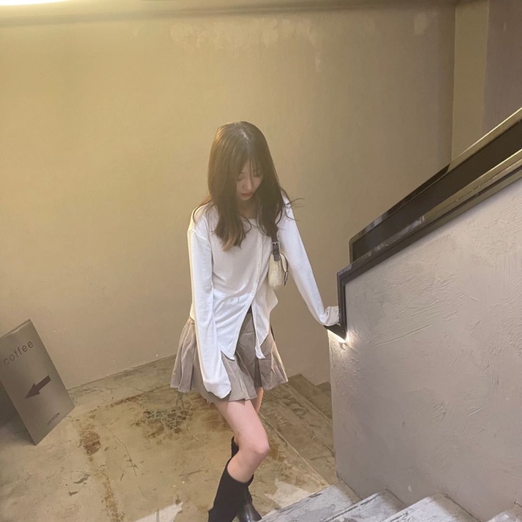lulu🐑-辽宁省·朝阳市·双塔区-微博 ***-兼职模特寄拍 商业拍摄 产品拍摄 静物拍摄 推广拍摄 摄影师兼职模特 三年摄影经验