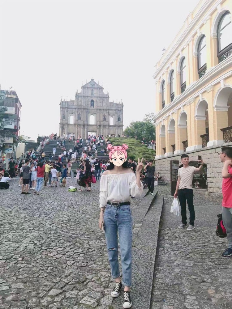 佘詩曼👾.-广东省·佛山市·顺德区--24岁 身高166 体重50kg 爱拍照 会p图 希望能够接到单子！！！