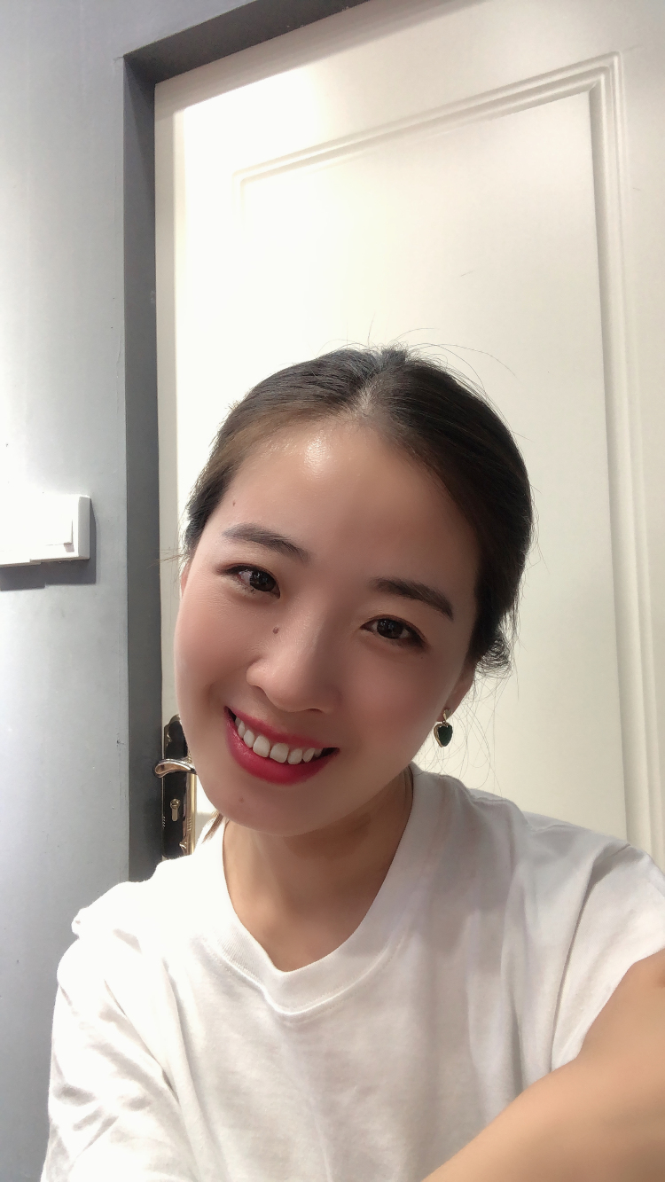 曹秀峰-山西省·太原市·万柏林区-抖音,***-性格随和,开箱测评,主要是希望能挣钱,所以只要有下限的单,品类不限都可以接。