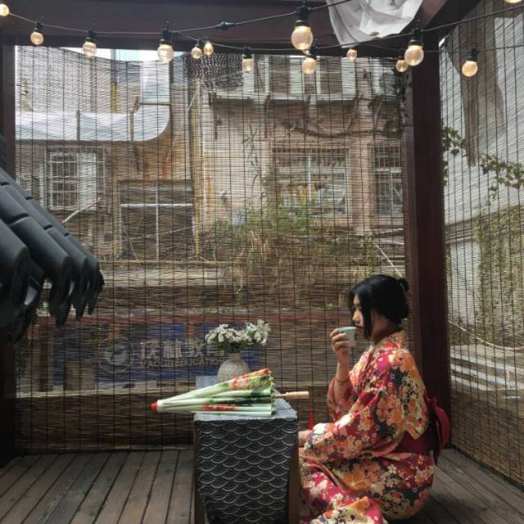 小杨没烦恼.-湖南省·常德市·武陵区-快手 抖音 ***-我的特长是唱歌 舞蹈 画画,可以接寄拍或者送拍,会p图,出图快,费用可协商,有意愿可长期合作~