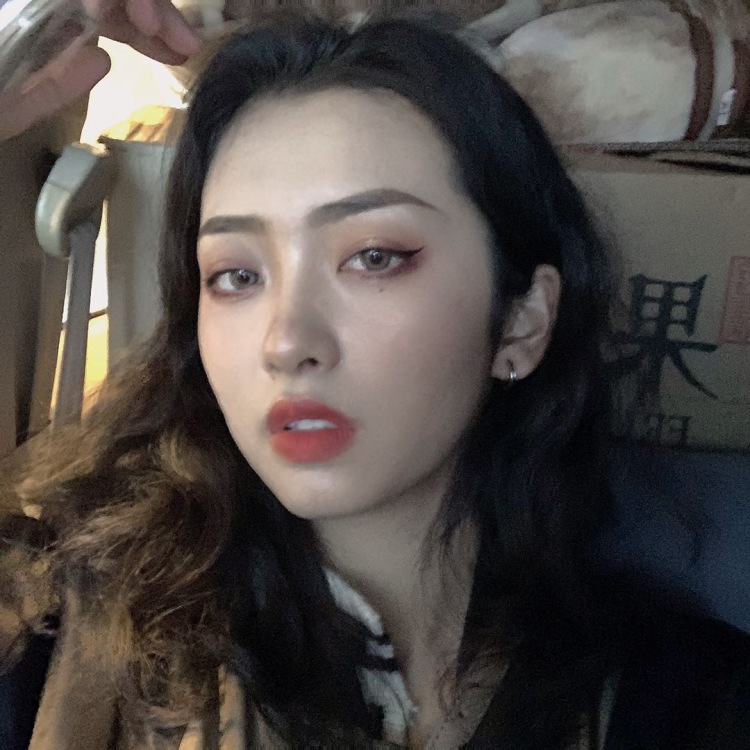 旺仔大哥.-新疆维吾尔自治区·昌吉回族自治州·昌吉市-***-坐标新疆 身高174 体重50
爱好美妆 同时也在美妆店上班 有一定的产品知悉基础 不定时会去公司培训学习产品或皮肤管理方面的内容 休息时间喜欢宅家看视频或者收拾房间 诚想认真接寄拍或送拍
