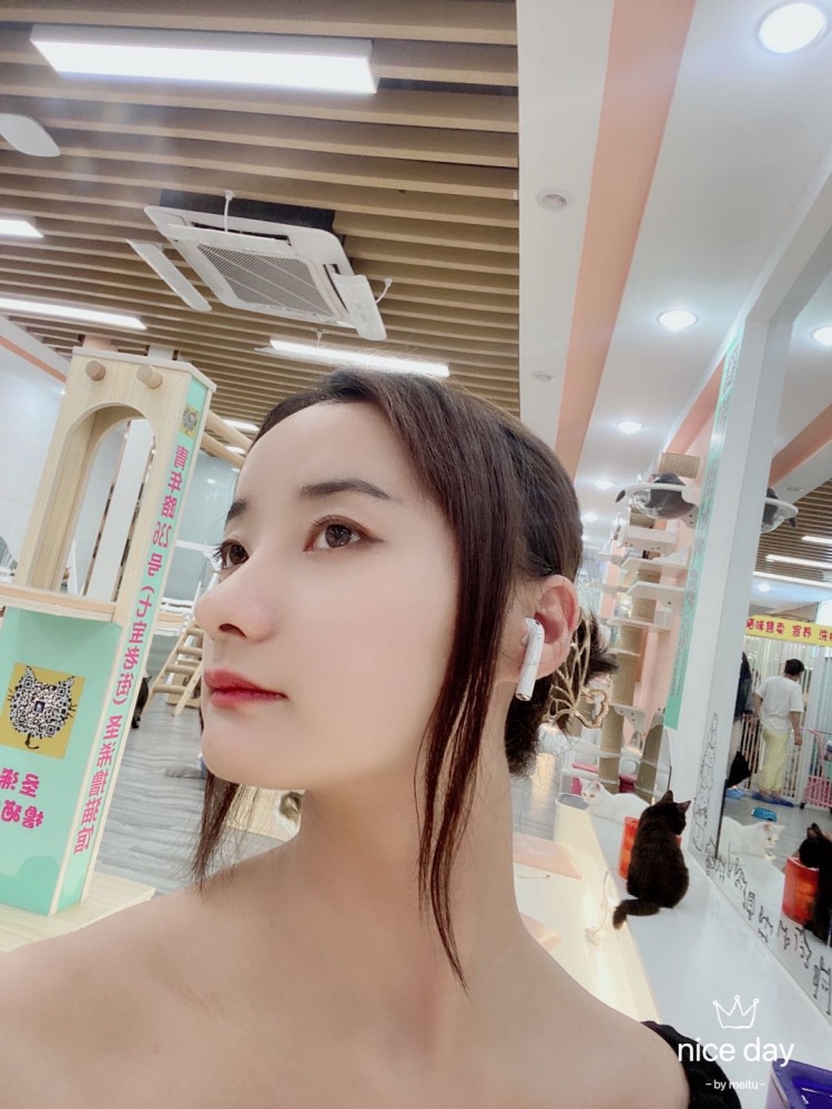 柚子-上海市·上海市·松江区-抖音-本人兼职模特,国庆长假,周末都有空,而且接寄拍单,可以群演,跟组等等