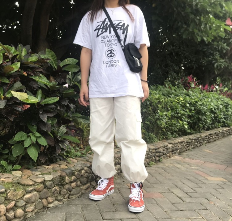 元气少女锅德缸-福建省·福州市·仓山区--平常喜欢刷微博也发微博,***种草也可,本人从事房地产,好友多有质量。