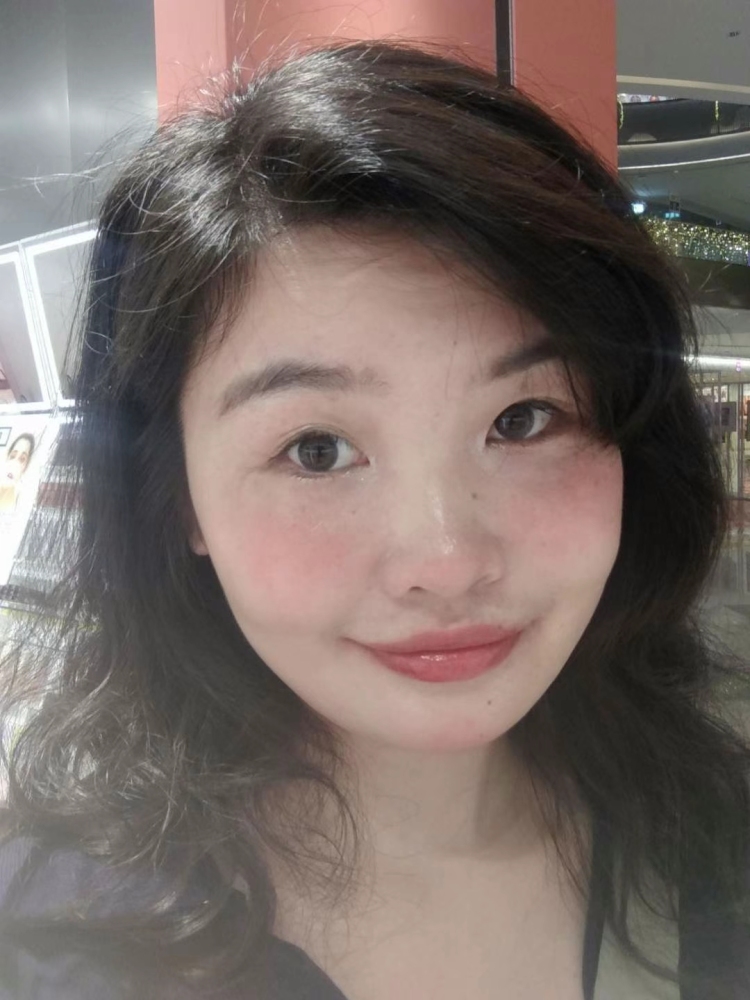 欢颜-广西壮族自治区·桂林市·秀峰区-***-会拍照,P图技术好,声音好听,接单范围:买家秀,种草带货,开箱视频,种草笔记软文创作及发布,探店打卡