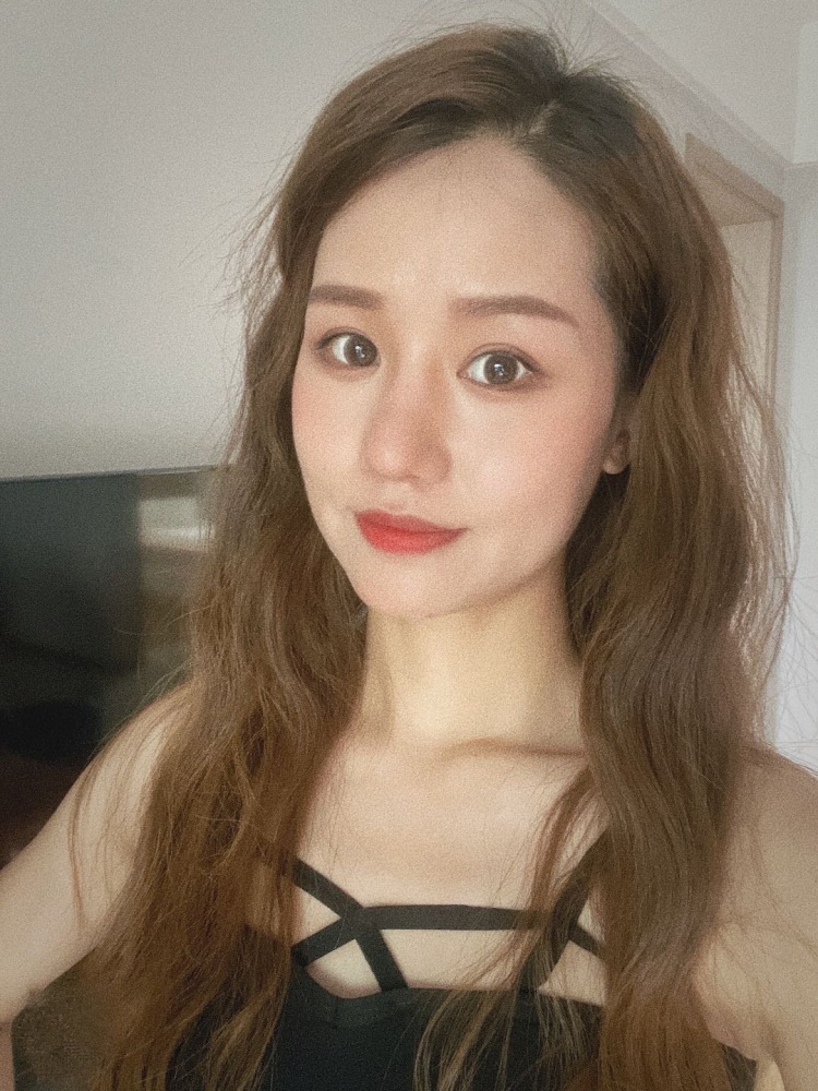 曲奇饼干🍪-湖南省·长沙市·雨花区-微博 ***-接寄拍 美瞳服饰饰品
163 47公斤
有拍过淘宝服饰经验
会p图擅长搭配