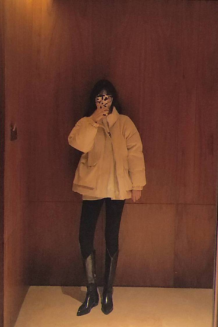 .-北京市·北京市·朝阳区--身高:173cm
体重:50kg
可接寄拍,服饰包包鞋
或者淘宝店铺主播