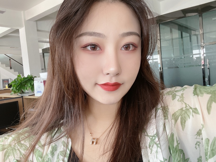 傻白怡-内蒙古自治区·呼伦贝尔市·额尔古纳市--95后宝妈 比较中二 比较有时间 有审美有眼光 修图不会失真 完美排天平座