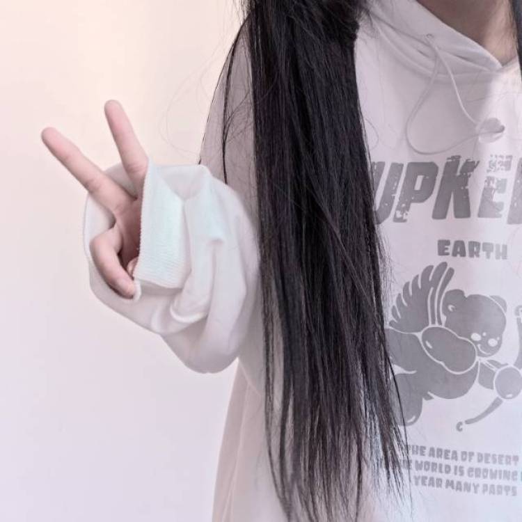 辞贝贝ₗₒᵥₑ-江苏省·宿迁市·沭阳县--我呢是一个学生,然后会有很多的业余时间来拍照,个人也会P图会拍照,身高165,体重45kg