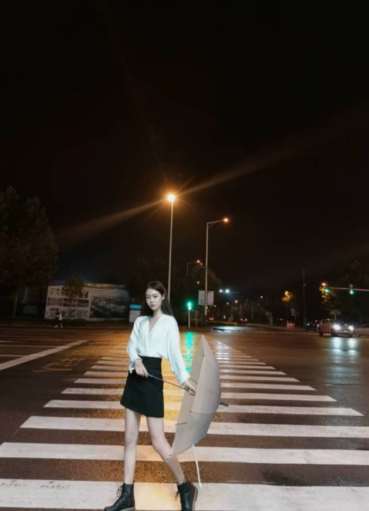 Regen-河北省·张家口市·桥东区-抖音,微博,***-168 102 三围83 60 90
爱好:古筝,爵士舞,中国舞,乒乓球,游泳
有古筝演奏,礼仪,模特兼职经验