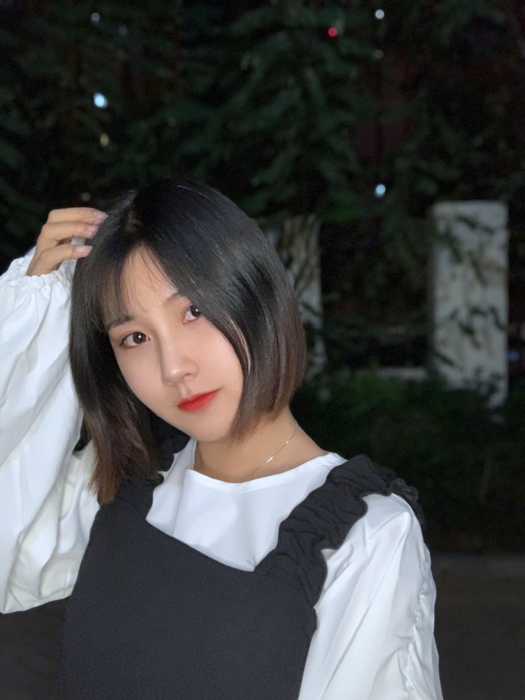 丸子ᥫᩣ-辽宁省·沈阳市·于洪区-抖音快手***微博-身高162体重95,喜欢打扮 拍照 美妆
🉑接寄拍 买家秀 等
风格多样 会拍照会p图