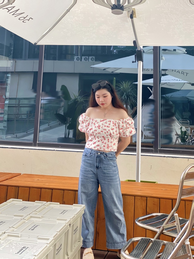 细小园呀_-广东省·东莞市·莞城街道--本人比较喜欢拍照,探店,美食,可以做一些正规下单那种寄拍!!好说话,长相还可以,身高155体重112,有需要的可以找我!