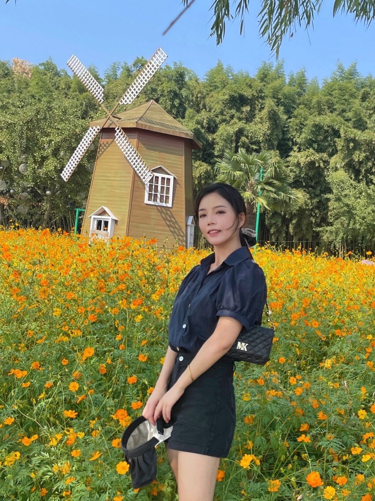 ᥫᩣ 灵兒ღ-浙江省·杭州市·余杭区--我的爱好是旅游,喜欢美的事物,喜欢拍照,接单范围:买家秀、淘宝逛逛种草带货、免费试用、探店打卡等,欢迎商家前来合作