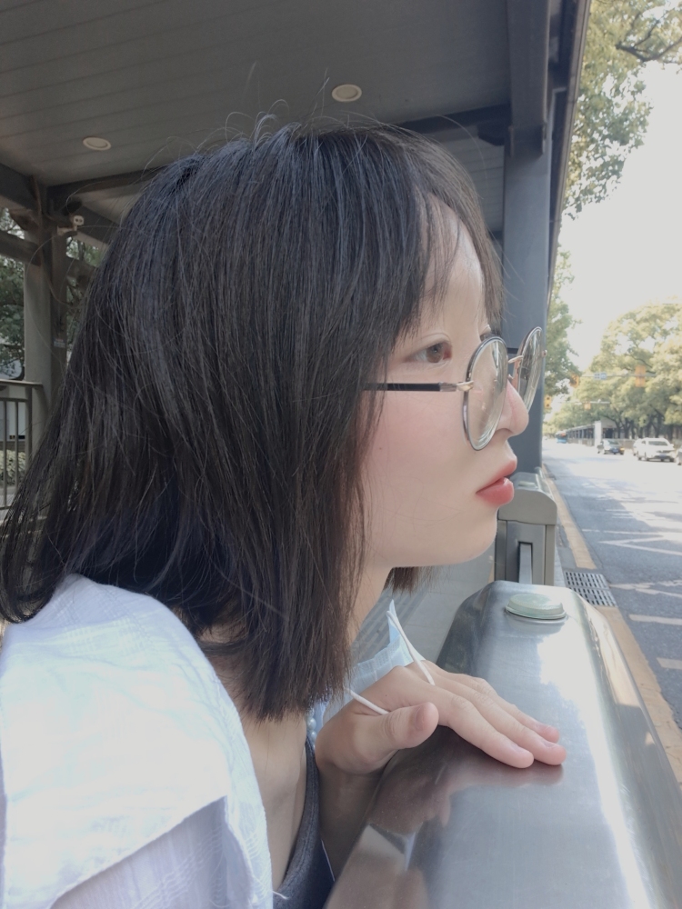 蛋蛋挞-江西省·宜春市·袁州区-抖音-都接都接,想要先试试局部的
什么都可以,但是比较想要试试美瞳或者口红化妆品、