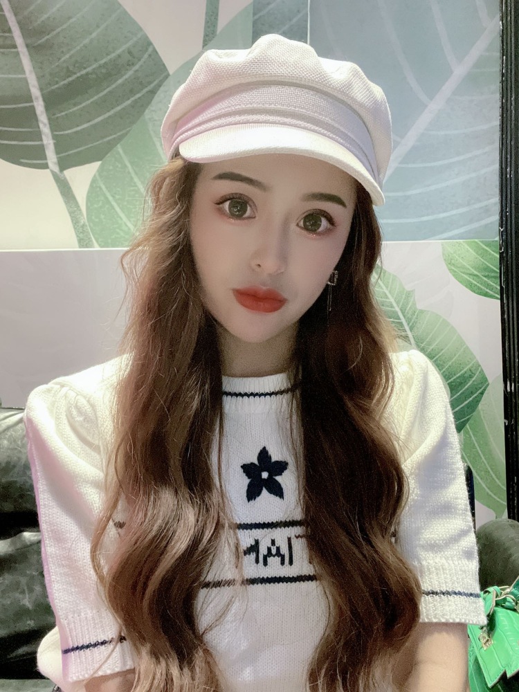 Audrey-陕西省·西安市·雁塔区-抖音-喜欢研究拍网图,可接各种衣服,包包,饰品,谢谢,帽子寄拍!开箱种草!本人身高158,体重85斤!