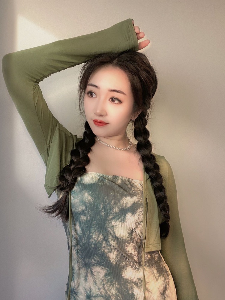 月er~-吉林省·长春市·南关区--三年拍买家秀详情页经验 可拍帽子 耳钉 发饰 美瞳 衣服 买家秀 详情页都可