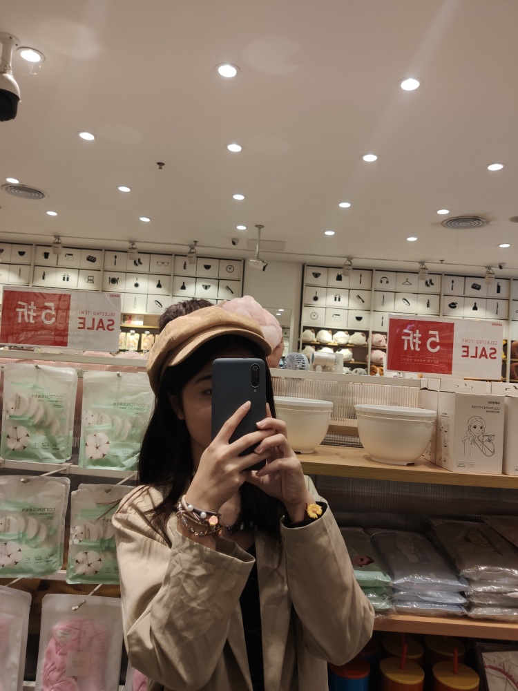 小谢-广东省·广州市·番禺区-抖音-一位喜欢摆拍的潮汕姿娘仔呀!
业务爱好 可接衣服 &首饰&头饰等¥
喜欢可联系哦~