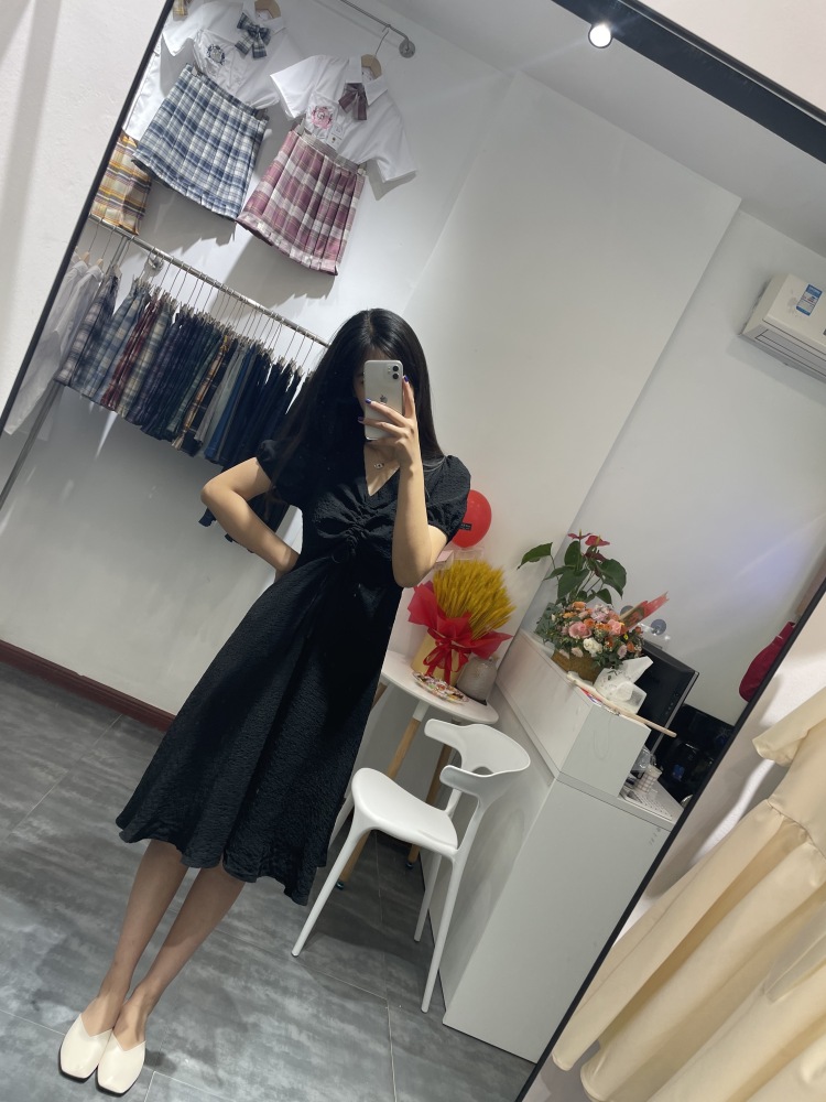 ᥫᩣ-四川省·成都市·锦江区--接寄拍,瞳模 开箱测评 化妆品 饰品等都可以,会拍照修图剪短视频,出图快有耐心
年龄:22
身高:168CM
体重:52KG