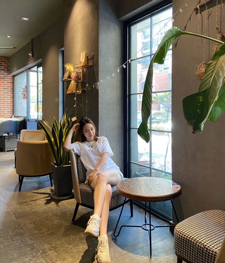 🐑-江苏省·无锡市·梁溪区--买家秀,测评开箱种草
特长:吉他,唱歌,会p图
全国各地可接单