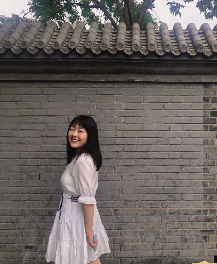 林希希-山东省·德州市·德城区-抖音 微博-爱好拍照,爱美之心人皆有之 ,喜欢一切美的东西,可接买家秀,寄拍. 身高160体重110