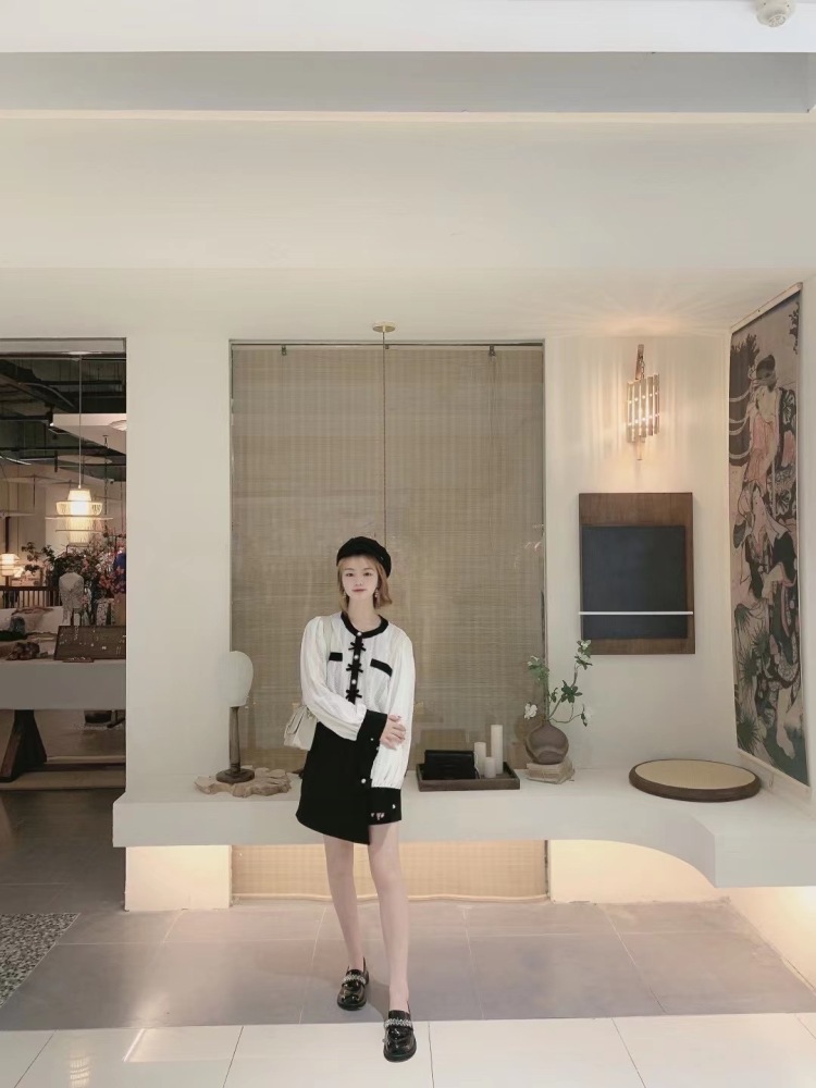 静静-湖北省·武汉市·汉阳区-抖音 微博 ***-特长 喜欢拍照 对服装搭配很感兴趣
喜欢探店 也喜欢解锁各种穿衣风格
喜欢拍照 喜欢拍照片
有需要可以找我接单哈
素人