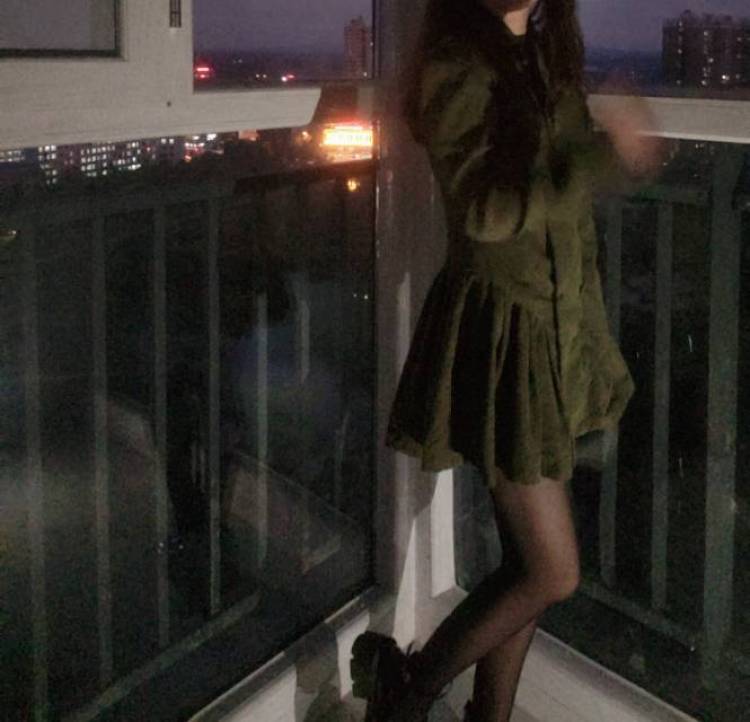 蔬菜-湖北省·武汉市·汉阳区-蔬菜-爱拍照爱p图营造氛围感,做过寄拍模特,发布的买家秀每条浏览过万 。身高158体重81,风格随需拍物品而定,擅长拍种草图。