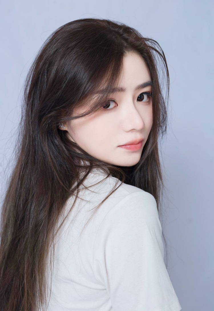 小狮子-浙江省·杭州市·余杭区-抖音，酷狗-大家好！
接寄拍 送拍
饰品 衣服 包包 日用品都可
身高168
体重 96
坐标：杭州