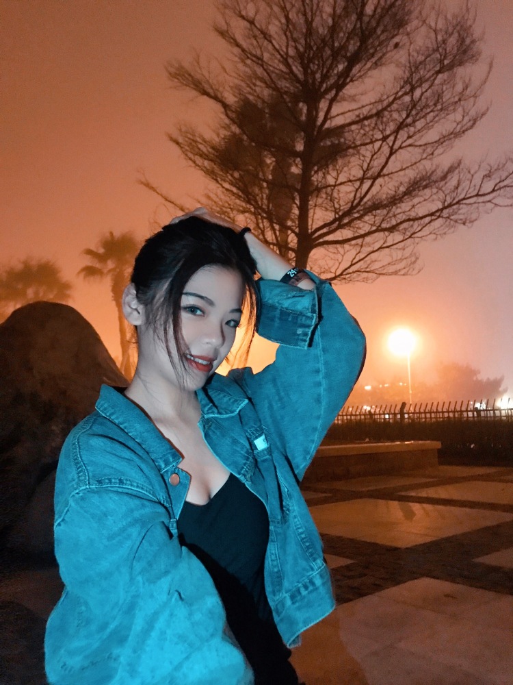 A-福建省·厦门市·思明区-抖音 微博 ***-#买家秀#探店#寄拍,一般的风格是运动风和偏欧美风 但是愿意尝试和挑战各种风格 会ps可包后期 出片快不拖沓 文本编辑也可以包 接受长期合作