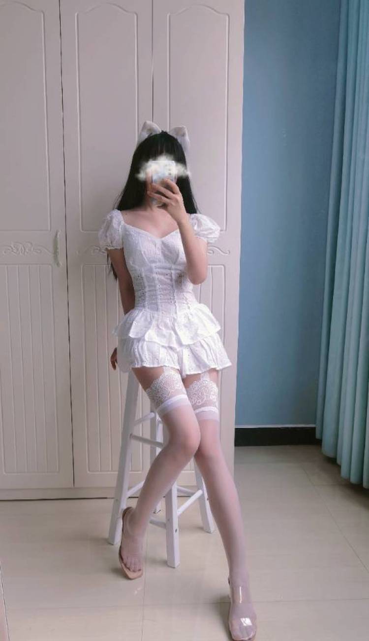 川奈-河南省·信阳市·潢川县-抖音ID芝士奈奈-接寄拍 衣服 饰品 包包 鞋子都可 买家秀
会拍摄 剪辑视频 修图
身高165  体重45