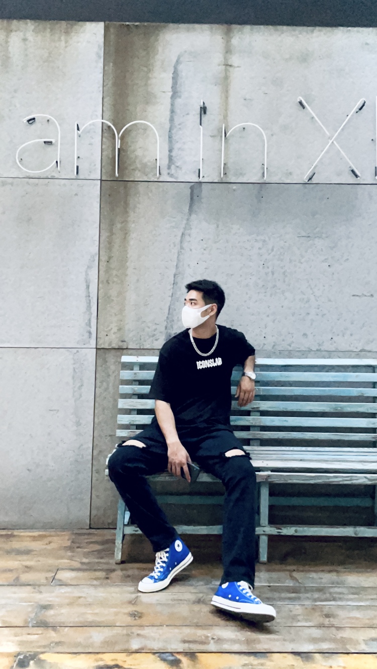 Lntano·-陕西省·西安市·雁塔区-抖音、***-大家好,我是一名模特,喜欢运动、健身
接单范围:淘宝买家秀,主页照,短视频创作,平面模特兼职,很期待与您合作。